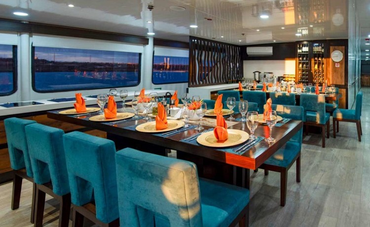 dinnng area 
