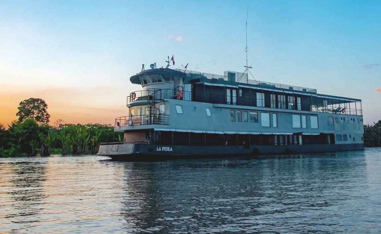 La Perla cruise