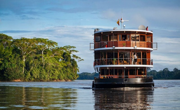 Manatee Amazon cruise MV Manatee explorer