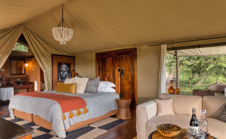 Serengeti Migration camp small