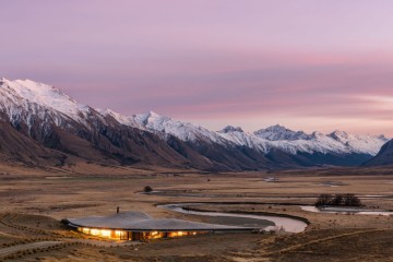 Unique Stay: Lindis Lodge Experience