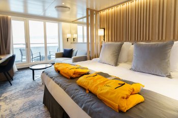 Quark Expeditions Ultramarine Balcony Suite Double Bed Cabin 417 2 Web