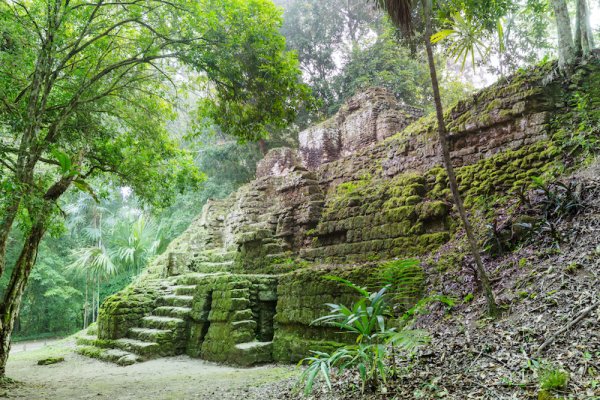 Best ruins to visit - Mayan temples in Tikal National Park