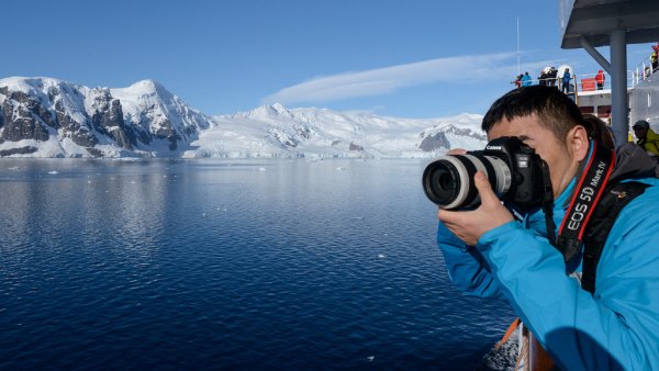 Photographer in Antarctica Photographer in Antarctica