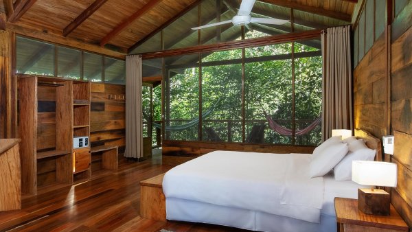 Sacha lodge interior Sacha lodge double bed